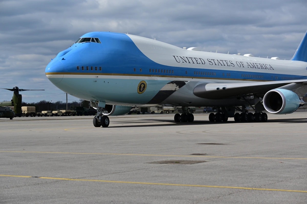 受合同纠纷影响 美国总统专机新“空军一号”将延迟交付
